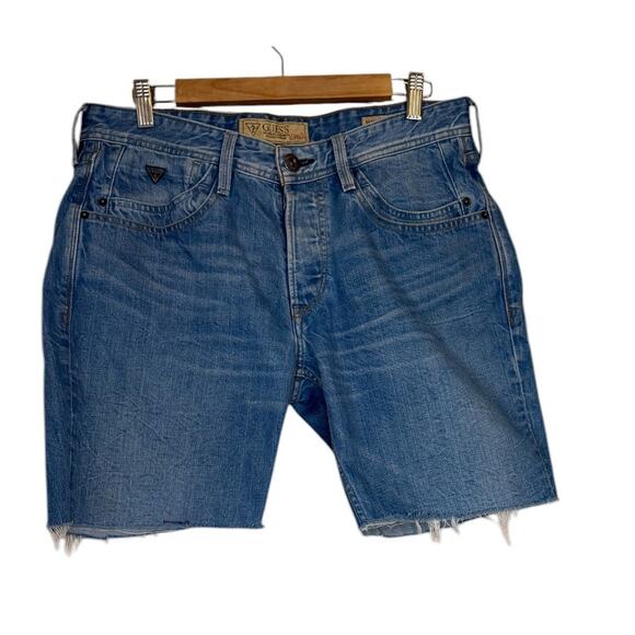 Guess Shorts Women 31 Blue Denim Vermont Slim Tapered Cut Off Summer Beach - Picture 1 of 8